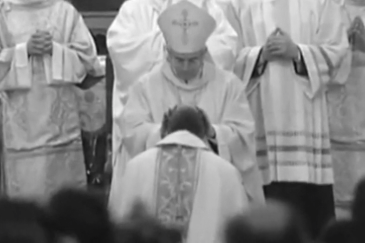 Video augurale nel X anniversario di ordinazione episcopale di mons. Vincenzo Pisanello